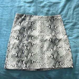 Snake skin fake leather skirt